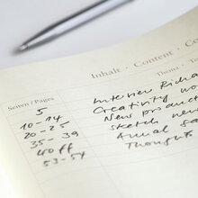 Anteckningsbok Leuchtturm1917 B6 Soft Linjerad Port Red